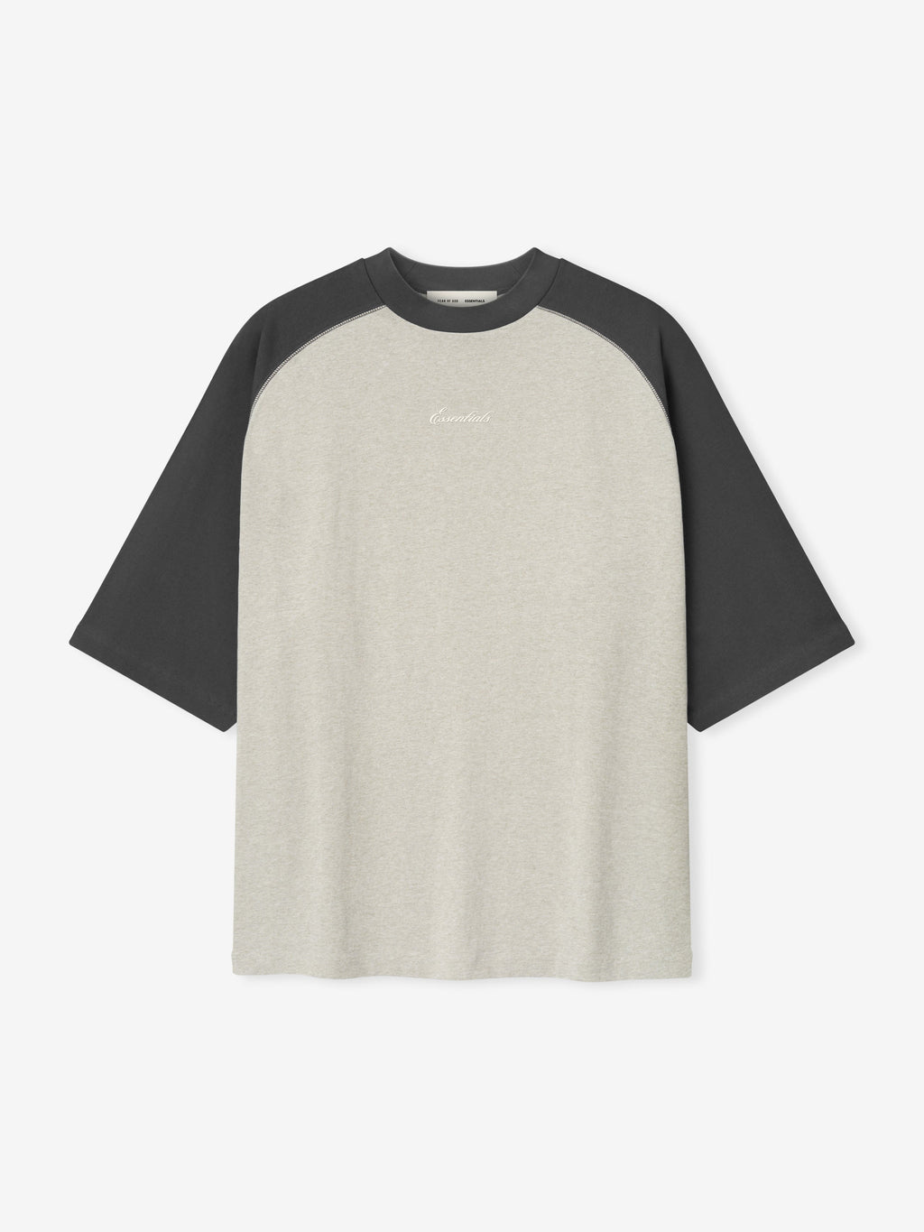 medium-weight cotton jersey baseball tee with oversized fit and contrasting dark raglan 3/4 sleeves