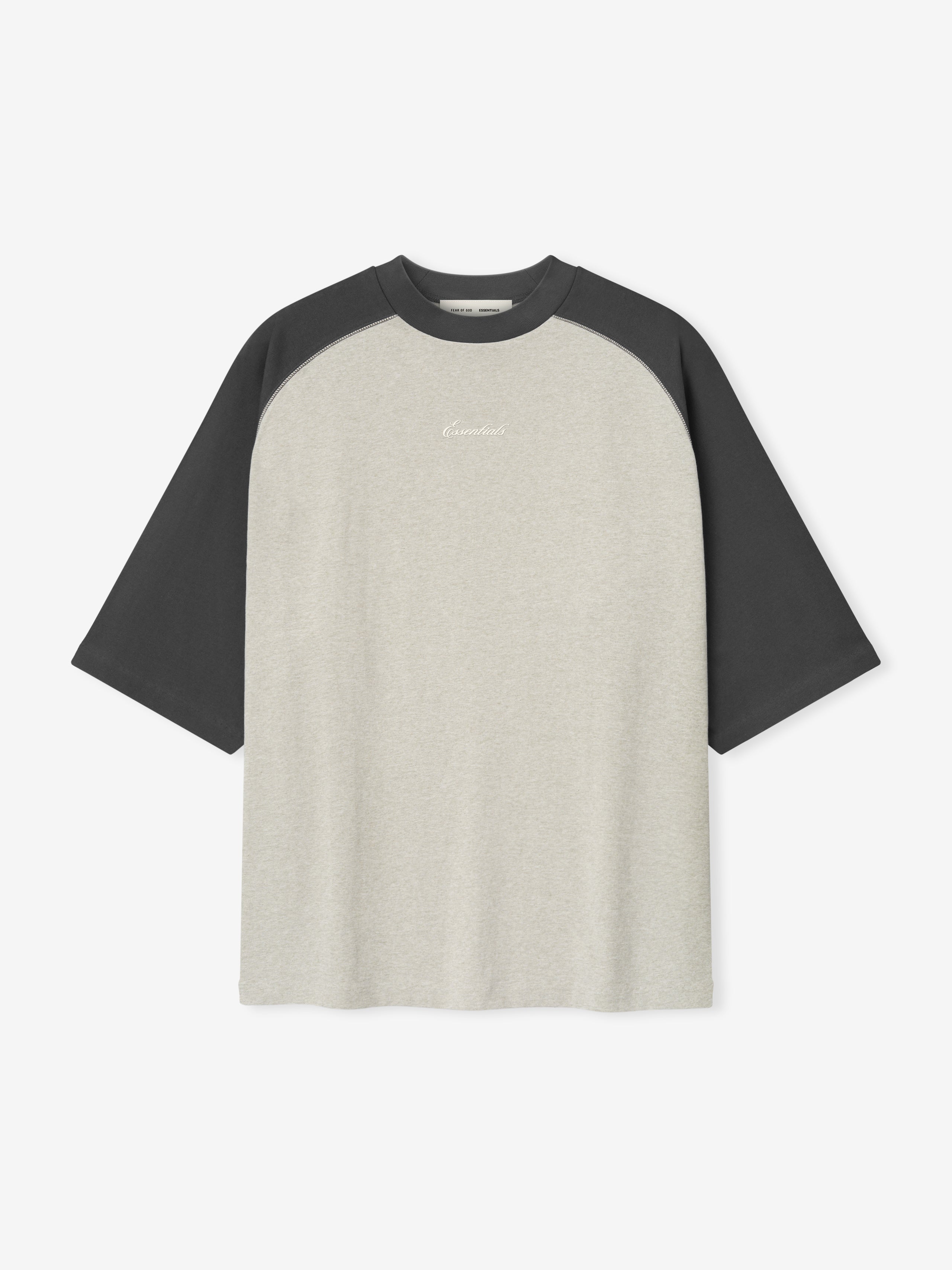 medium-weight cotton jersey baseball tee with oversized fit and contrasting dark raglan 3/4 sleeves