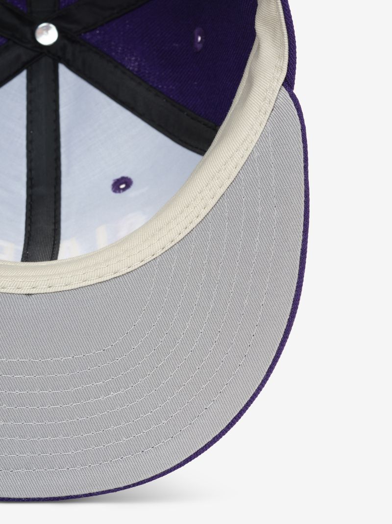 Underside view of the Lakers 9Fifty RC Snapback showing grey brim and purple interior panels with reinforcement stitching