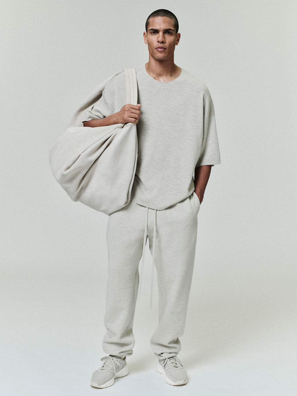 full front view of light gray vintage fleece sweatpant with drawstring waist and relaxed fit styling