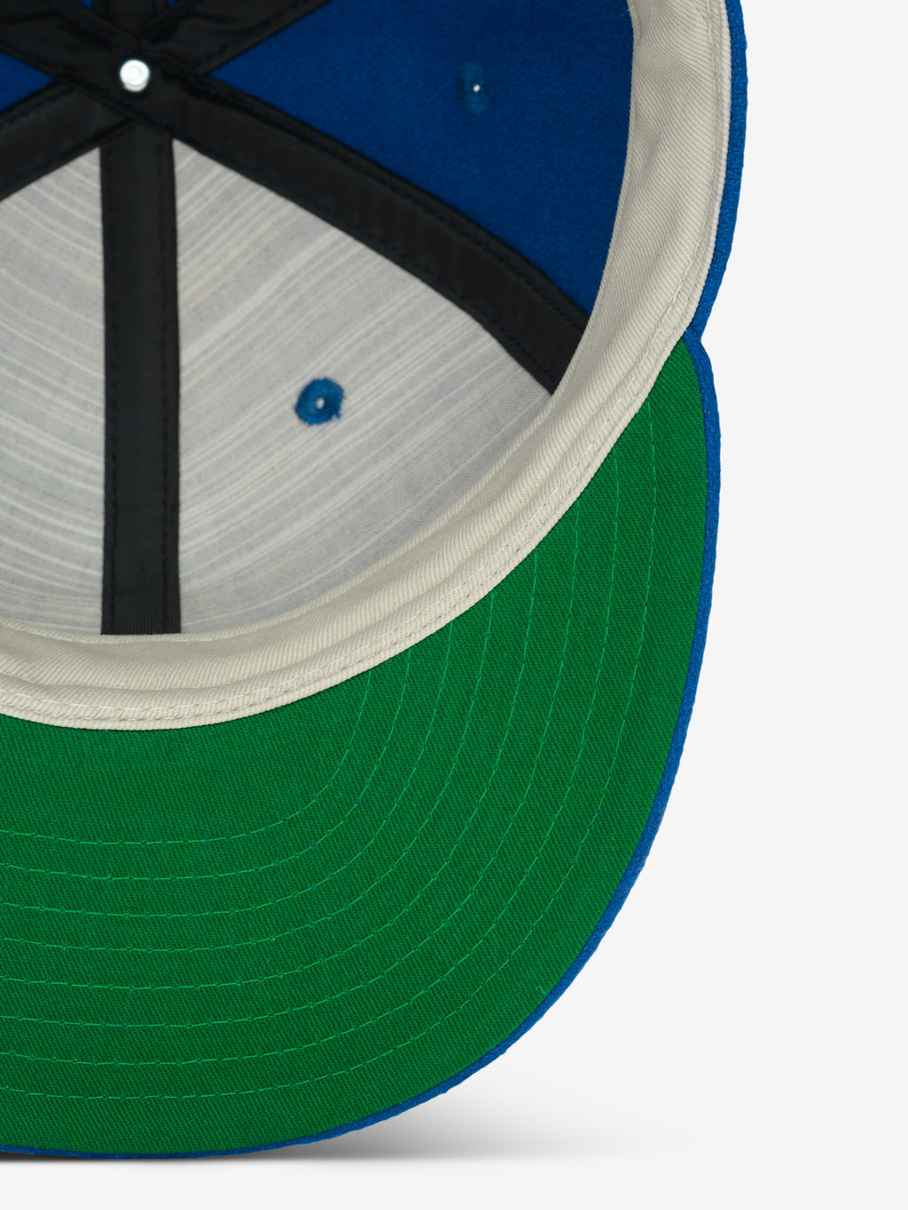 Inside view of Chicago Cubs Wool Retro Crown 59FIFTY fitted cap showing green underside of visor and interior stitching details