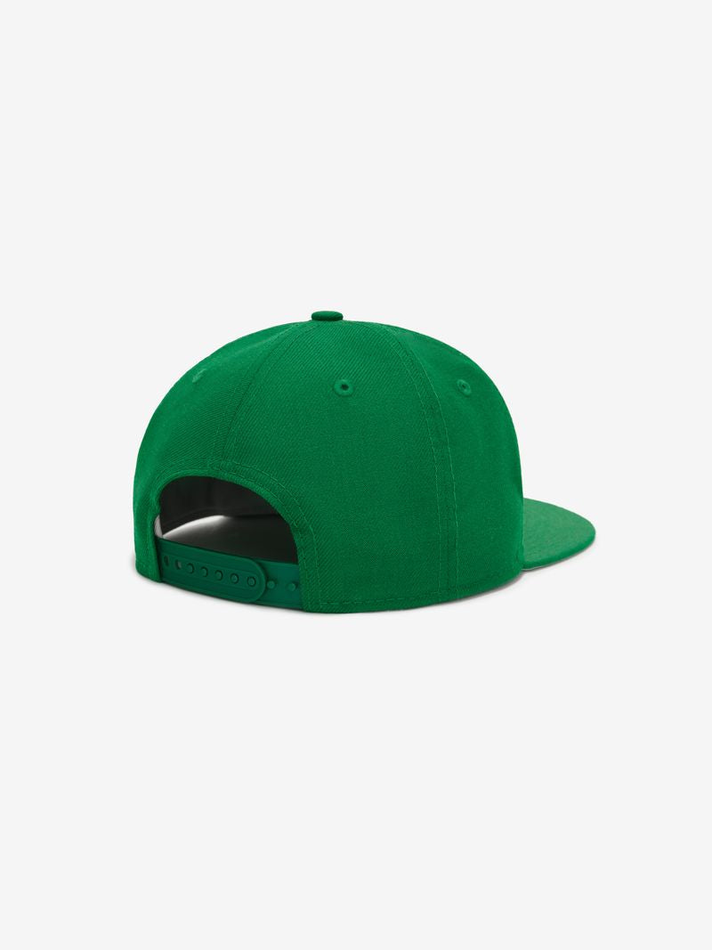 Rear view of green Celtics 9Fifty RC Snapback showing adjustable snapback closure and smooth fabric surface pkVaODtw.jpg gallery 0