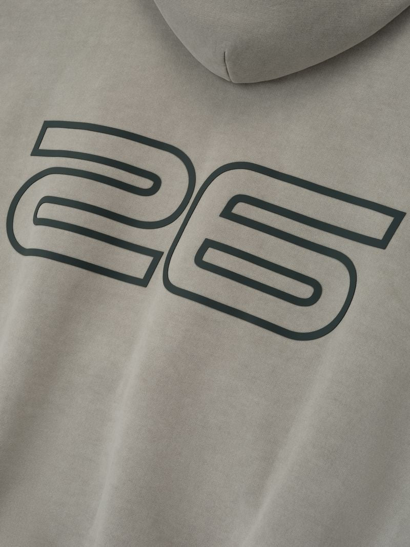 Close-up of gray Heavy Fleece 90s Hoodie highlighting large outlined number 26 on fabric xyBY59mQ.jpg gallery 0